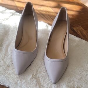 Franco Sarto Women's Light Gray Heels